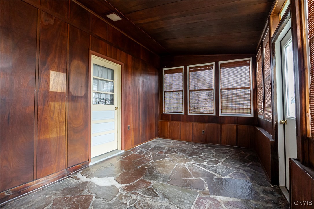 1515 Gibson Road Utica, NY 13501 - Photo 20 of 28