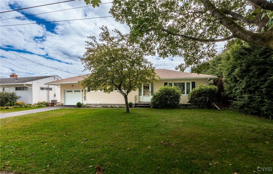 1515 Gibson Road Utica, NY 13501 - Photo 2 of 28