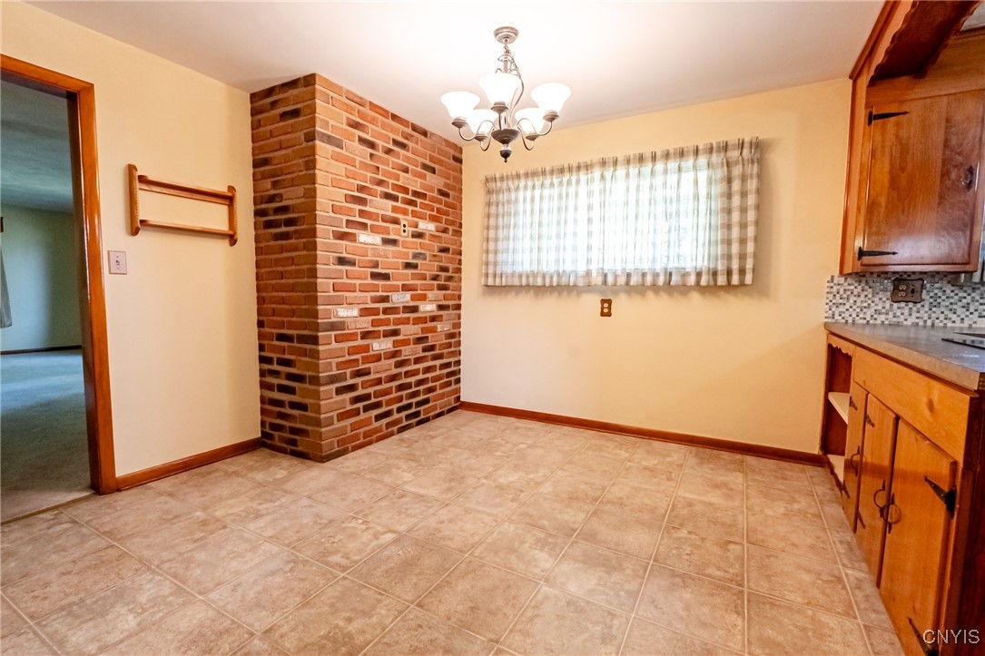 1515 Gibson Road Utica, NY 13501 - Photo 9 of 28