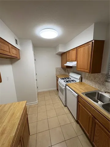 $1,800 | 2221 Neyrey Drive, Metairie, LA 70001