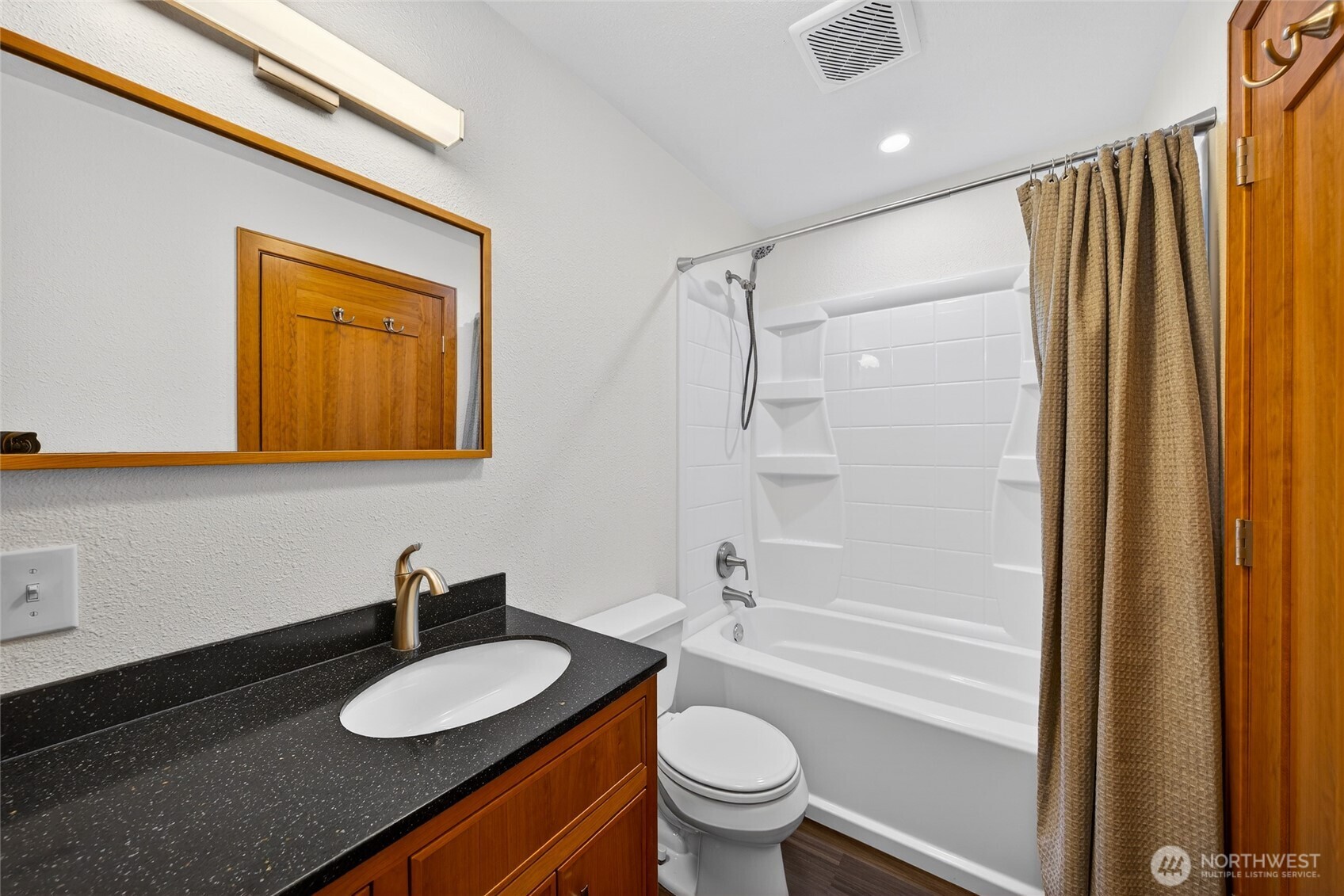 337 East Rio Vista Avenue Burlington, WA 98233 - Photo 20 of 37