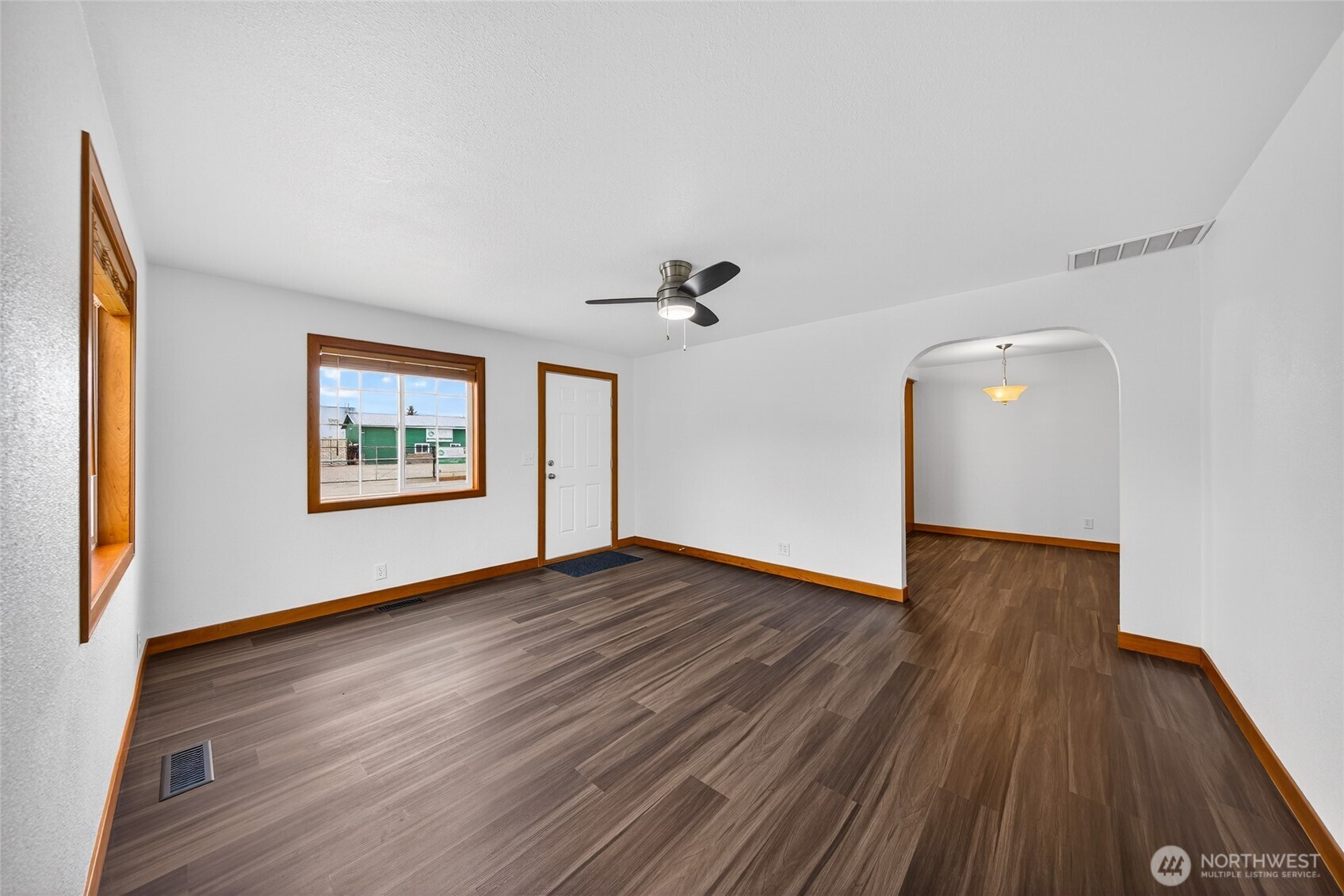 337 East Rio Vista Avenue Burlington, WA 98233 - Photo 30 of 37