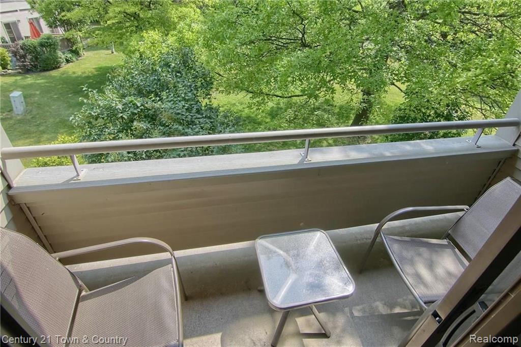 569 Victoria Court Rochester Hills, MI 48307 - Photo 27 of 31