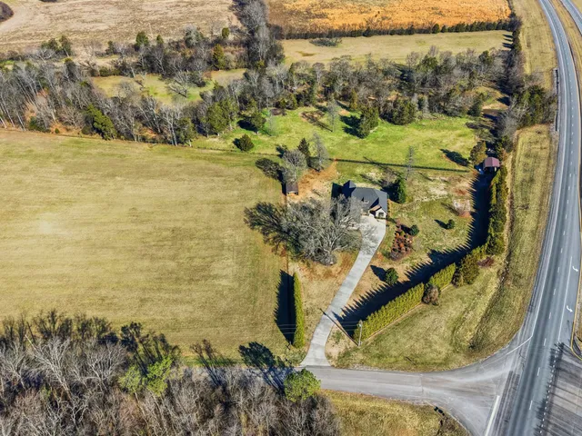 $849,900 | 1001 Williams Street, Decherd, TN 37324