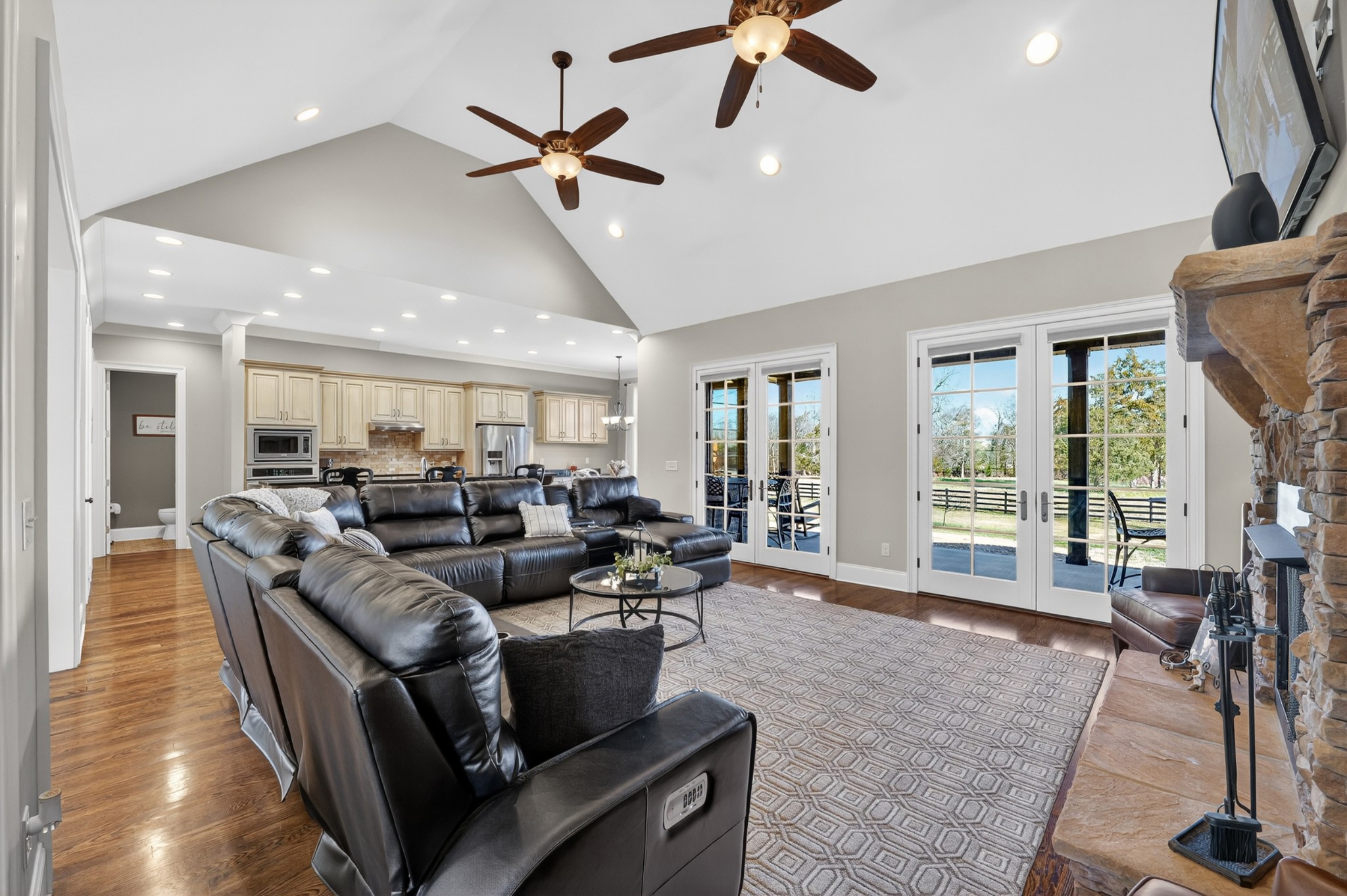 1001 Williams Street Decherd, TN 37324 - Photo 9 of 71