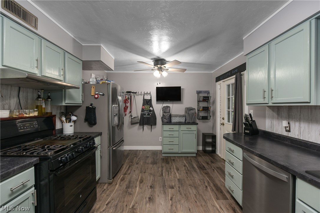 21601 Mastick Road Cleveland, OH 44126 - Photo 13 of 35