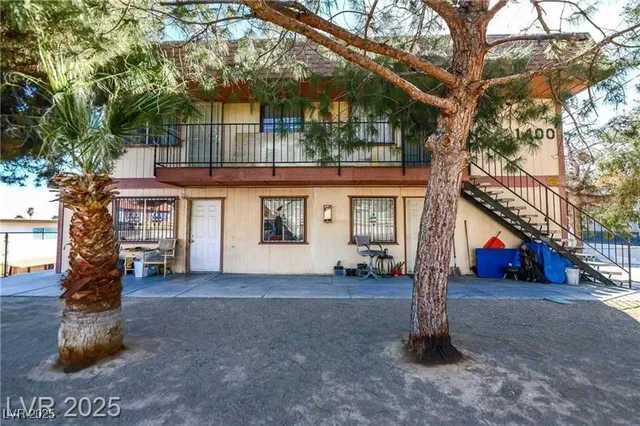 $1,100 | 1400 East Mesquite Avenue, Unit 4, Las Vegas, NV 89101