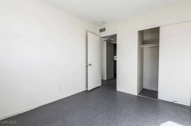$1,100 | 1400 East Mesquite Avenue, Unit 4, Las Vegas, NV 89101