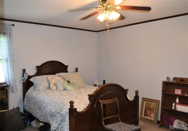 $299,900 | 11 D Ville Place, Hannibal, MO 63401