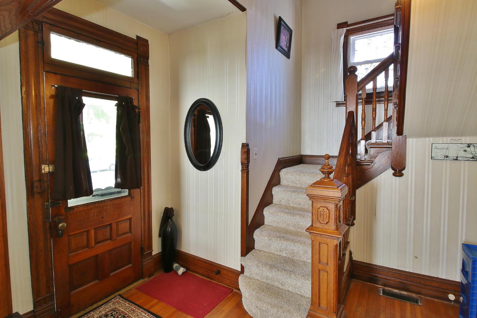 1007 Main Street Dresden, OH 43821 - Photo 3 of 32