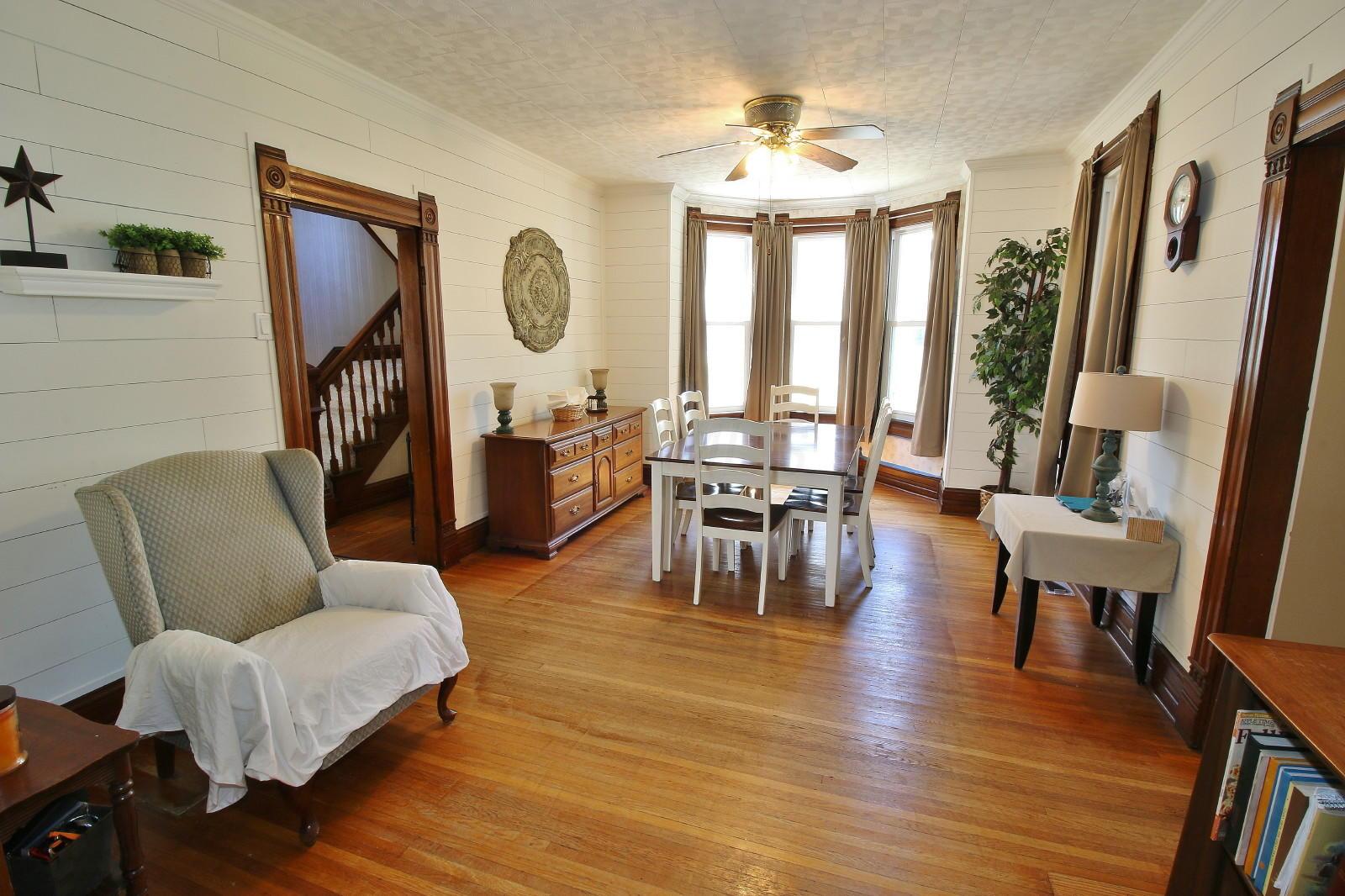 1007 Main Street Dresden, OH 43821 - Photo 5 of 32