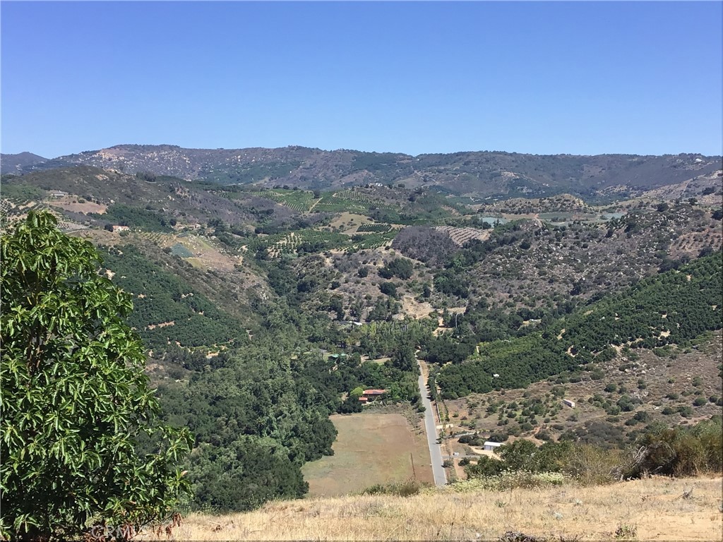 1 Monte Rancho Drive Temecula, CA 92590 - Photo 29 of 66 a view of a mountain in the distance