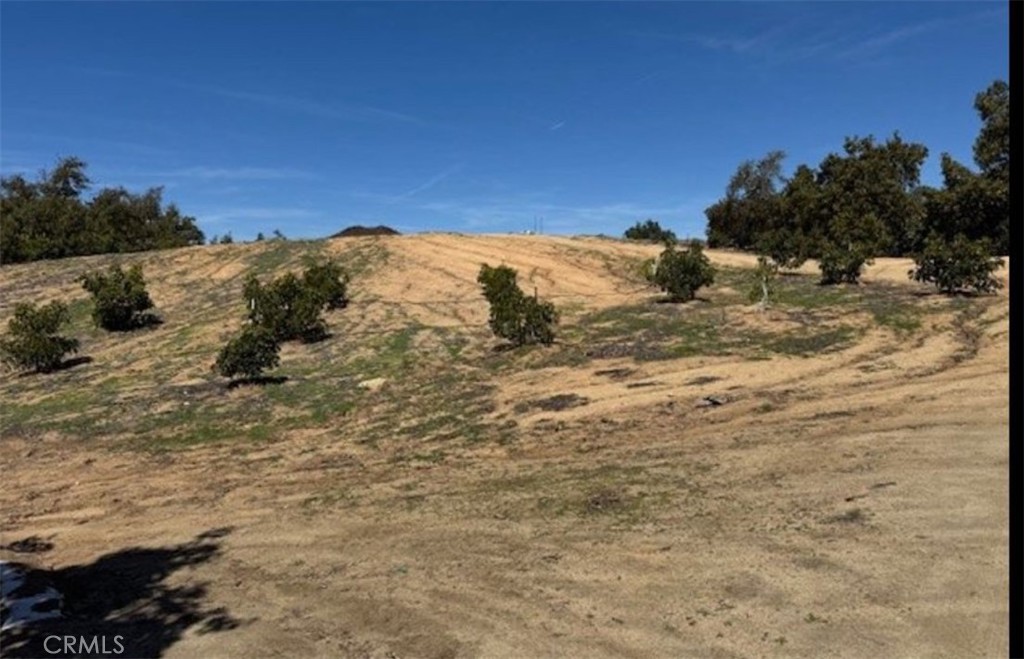 1 Monte Rancho Drive Temecula, CA 92590 - Photo 4 of 66 a view of a snow on the beach
