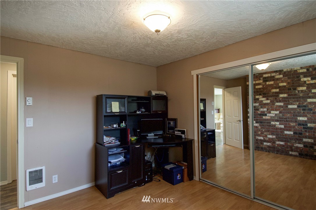 66 Blue Mountain Road Port Angeles, WA 98362 - Photo 21 of 40 Gallery Image 21