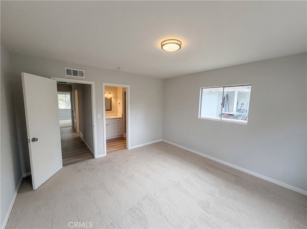 5654 Tower Road Riverside, CA 92506 - Photo 4 of 27