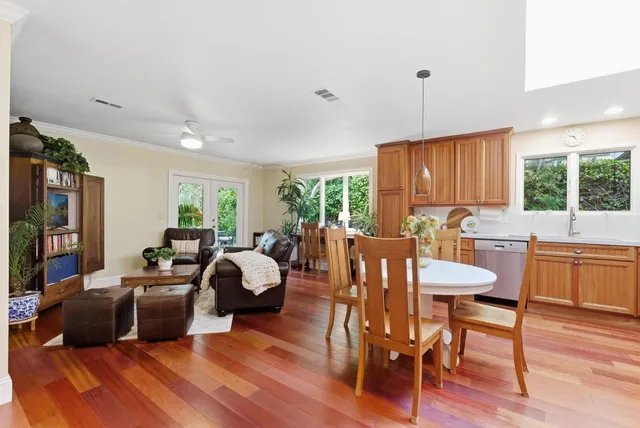 $10,000 | Greer Road, Palo Alto, CA 94303