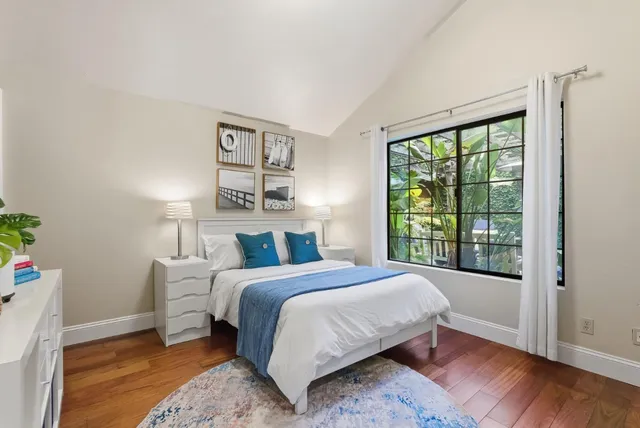 $10,000 | Greer Road, Palo Alto, CA 94303