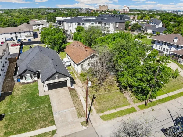 $625,000 | 613 North Ewing Avenue, Dallas, TX 75203