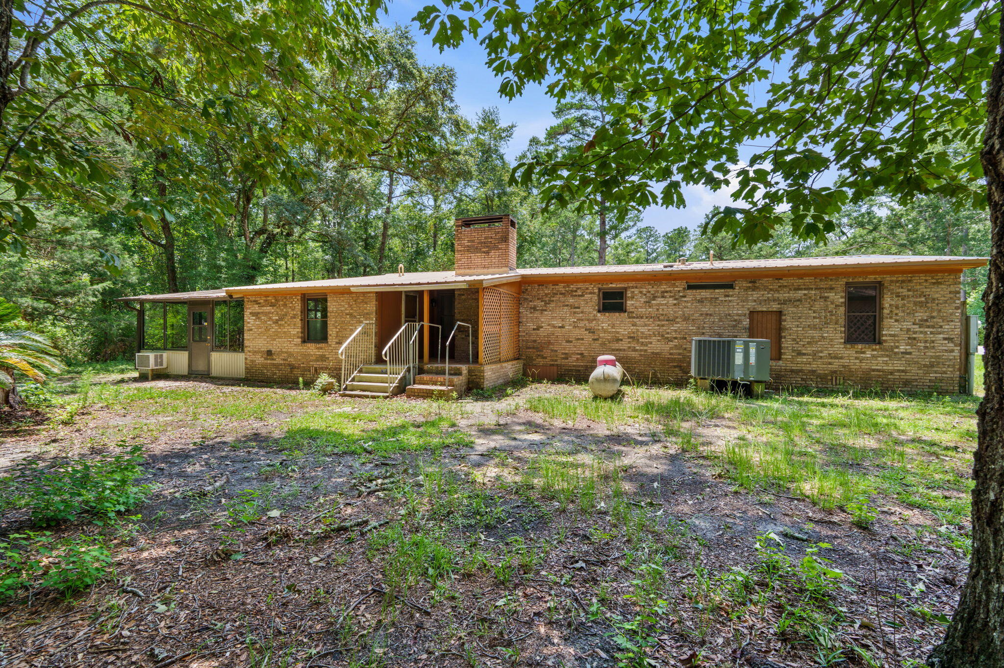 92 Howell Bluff Road Ponce de Leon, FL 32455 - Photo 2 of 41 30-web-or-mls-92 howell-30