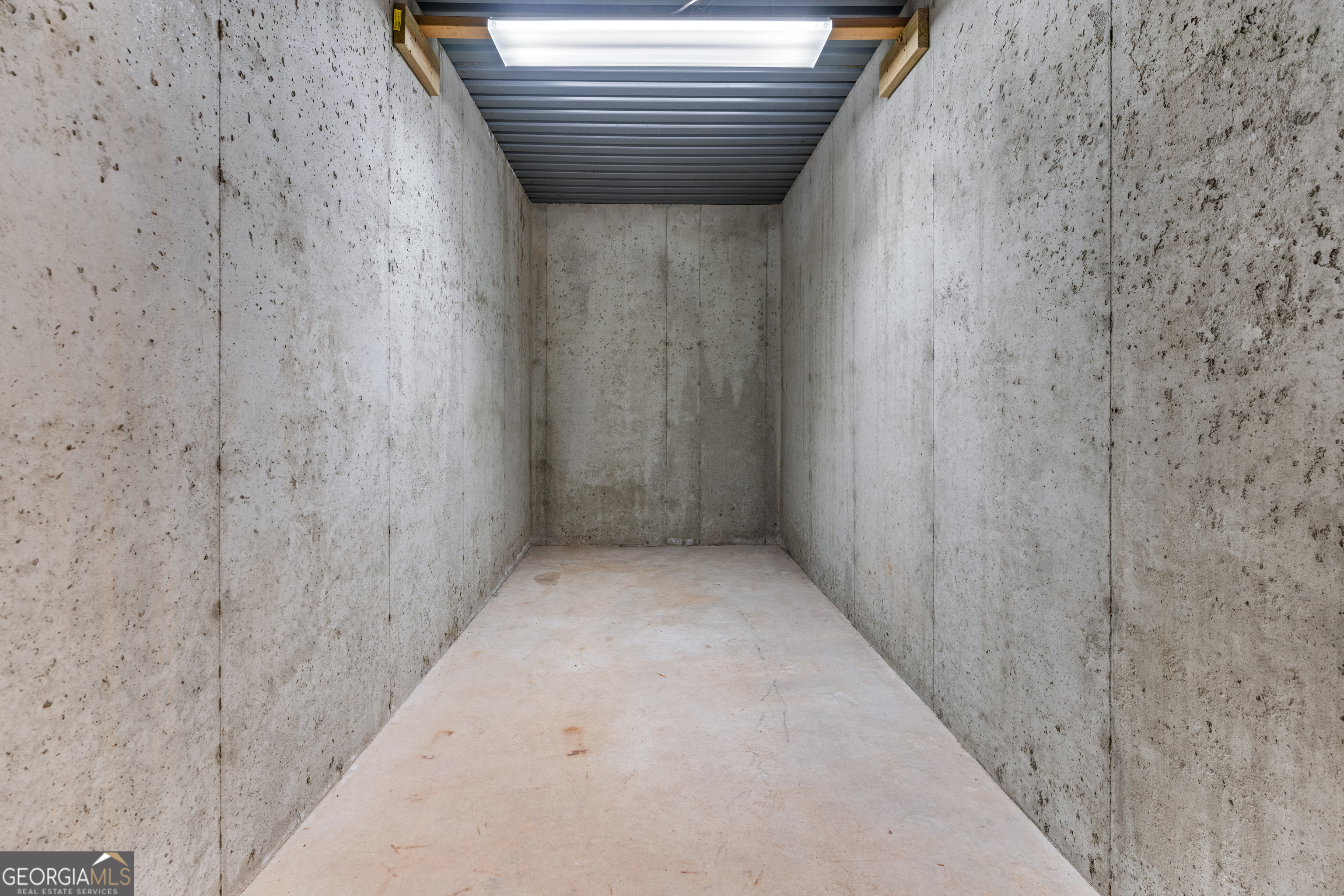 6020 Cochran Mill Road Chattahoochee Hills, GA 30213 - Photo 35 of 44 a view of wooden door