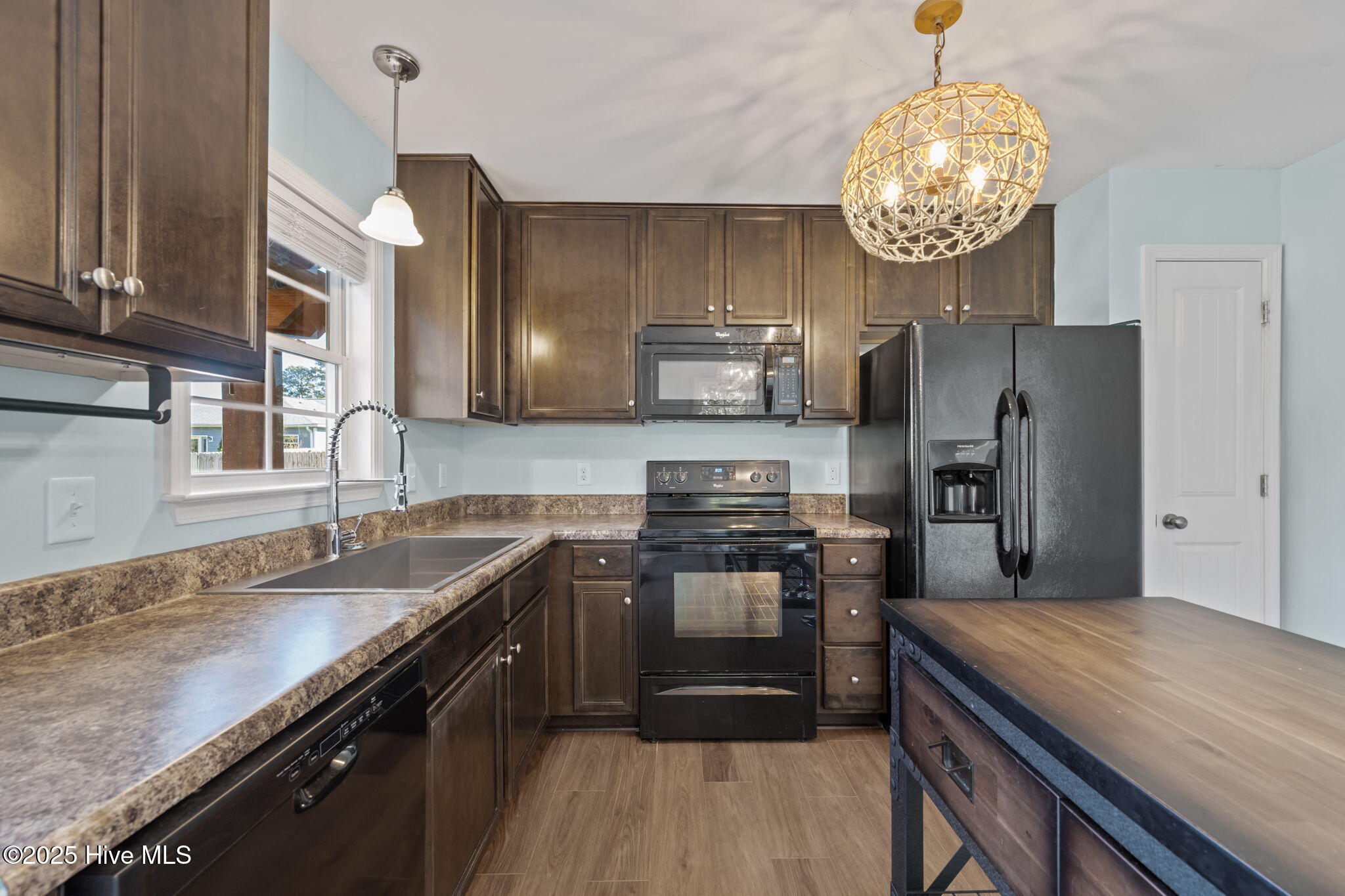 301 Kraft Street Holly Ridge, NC 28445 - Photo 11 of 50 Kitchen