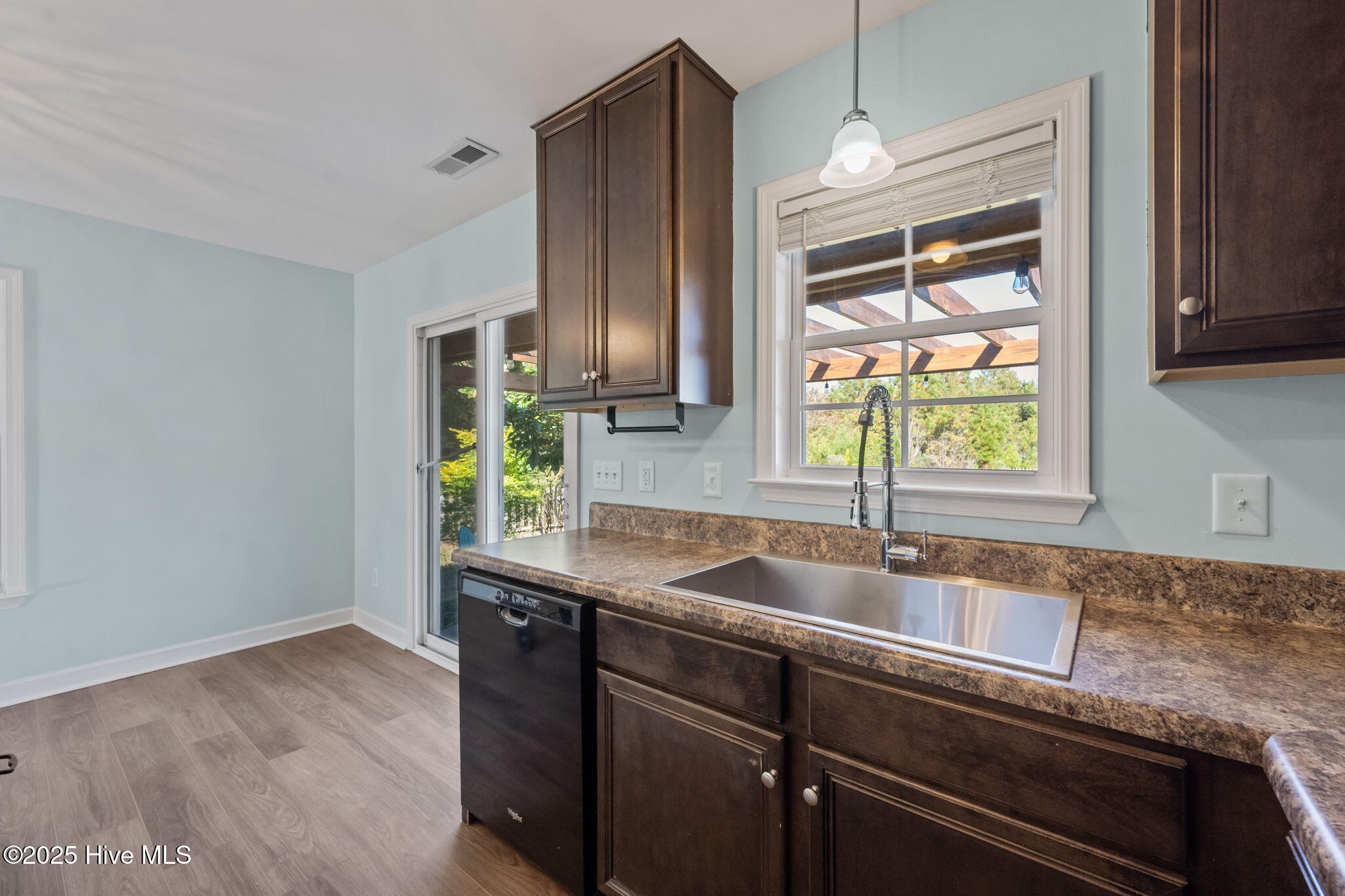 301 Kraft Street Holly Ridge, NC 28445 - Photo 12 of 50 Kitchen