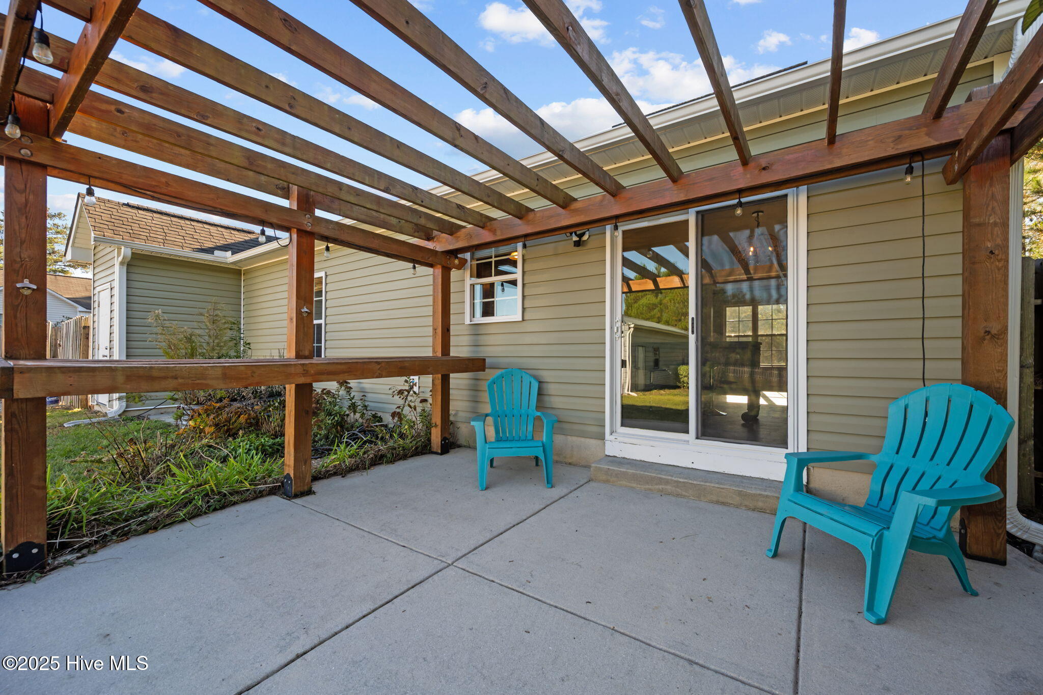 301 Kraft Street Holly Ridge, NC 28445 - Photo 14 of 50 Back Patio