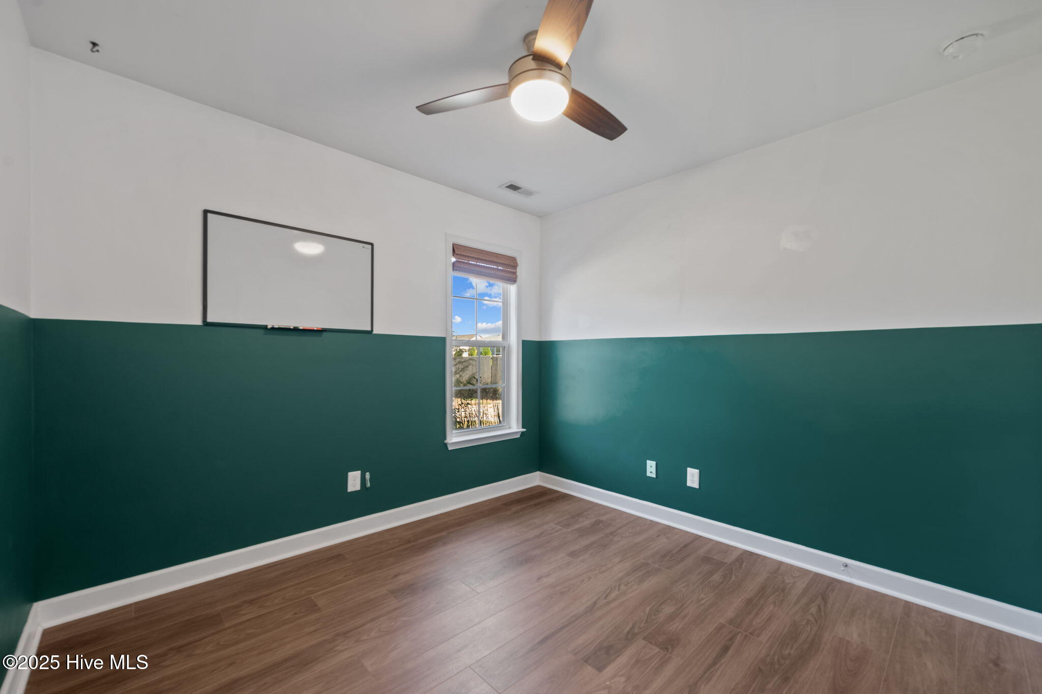 301 Kraft Street Holly Ridge, NC 28445 - Photo 26 of 50 Guest Bedroom 1