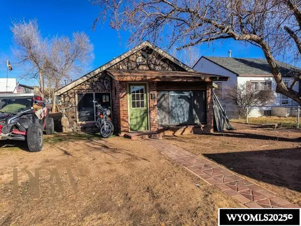 $311,000 | 1126 Amoretti Street, Thermopolis, WY 82443
