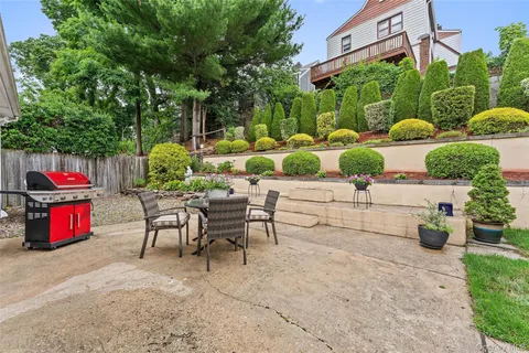 $799,000 | 162 Midland Avenue, Yonkers, NY 10705