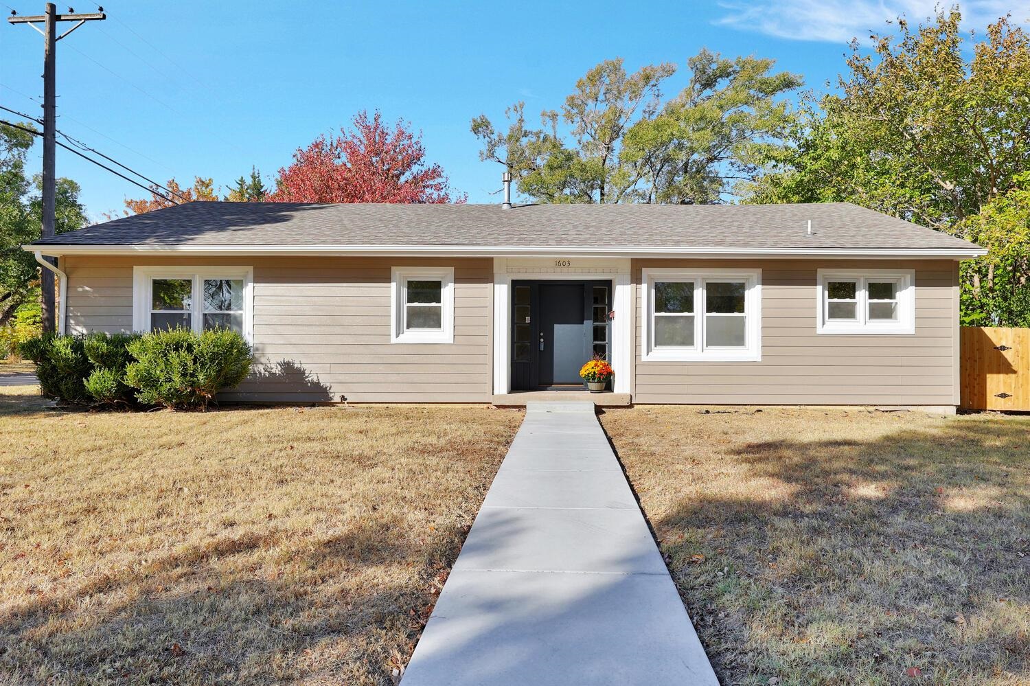 1603 Cron Street Augusta, KS 67010 - Photo 1 of 36