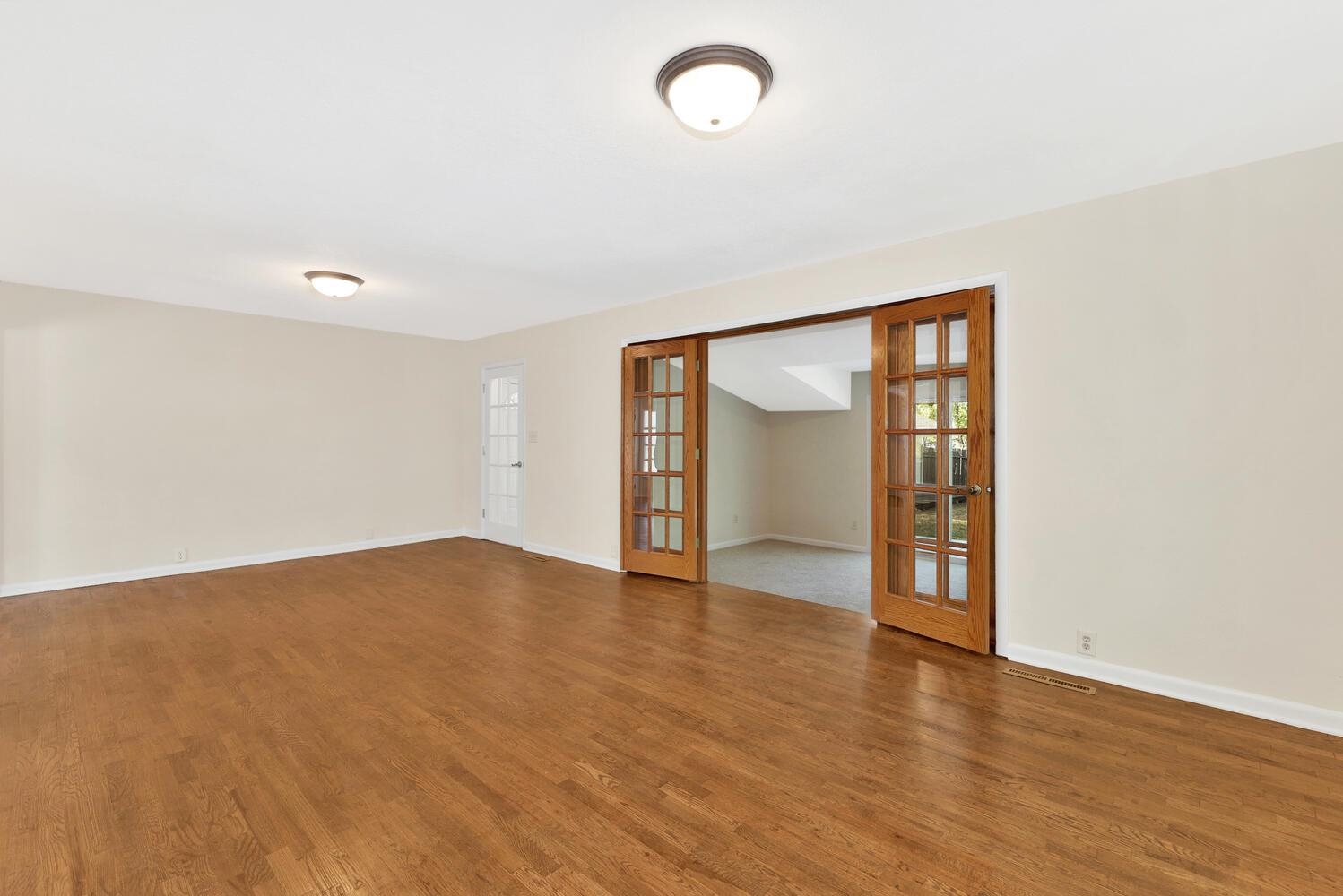 1603 Cron Street Augusta, KS 67010 - Photo 7 of 36