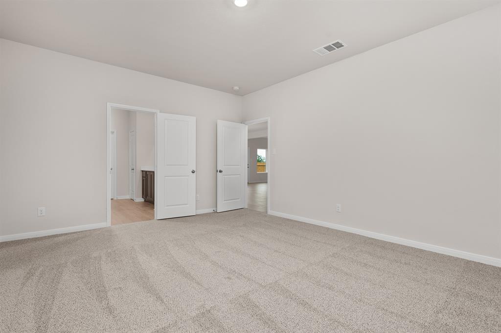 209 Southgate Drive Terrell, TX 75160 - Photo 4 of 5 a view of an empty room