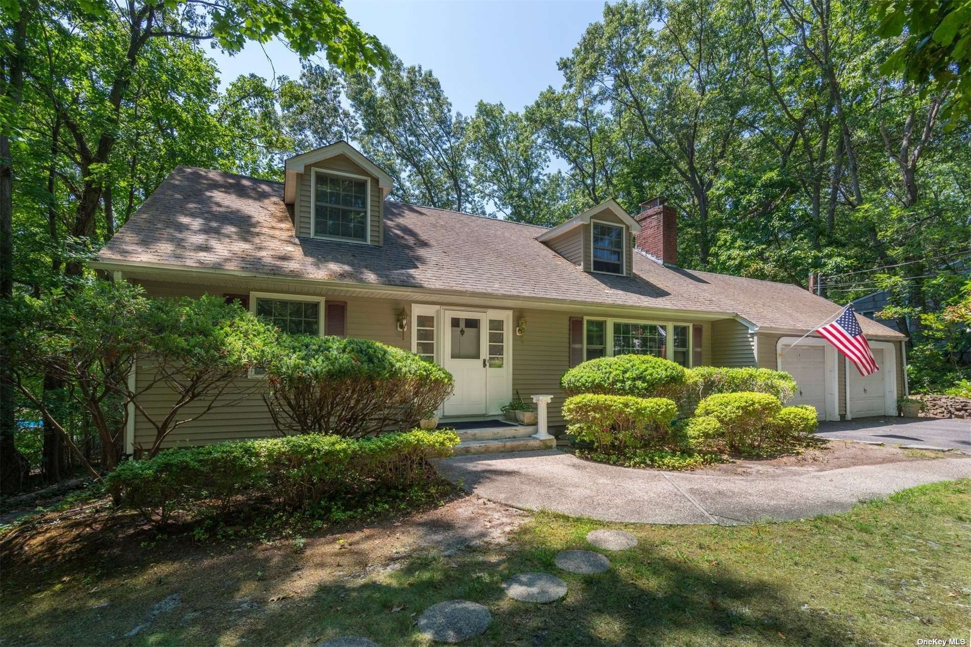 14 Coraway Road Setauket, NY 11733 - Photo 1 of 1 Gallery Image 1