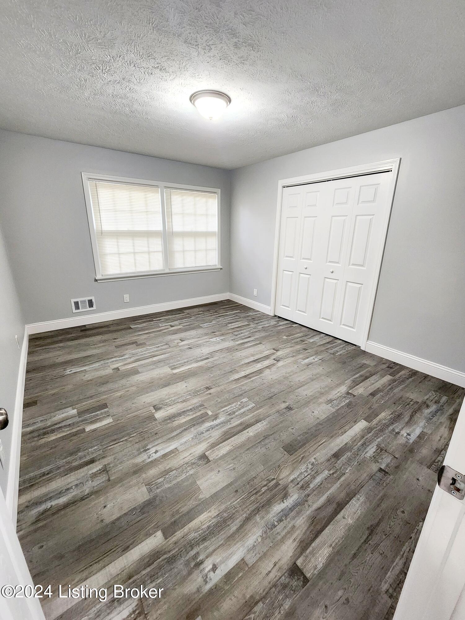 1201 Rudgate Cove Louisville, KY 40214 - Photo 27 of 44 Bedroom