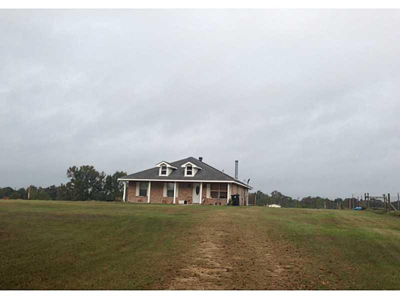 60441 Smilin Acres Road Amite, LA 70422 - Photo 2 of 8