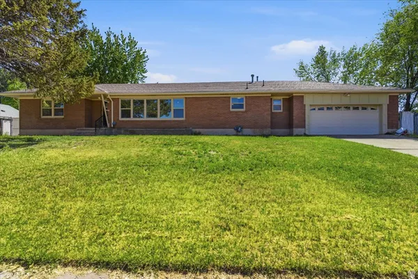 $548,000 | 5564 South 2425th Street West, Roy, UT 84067