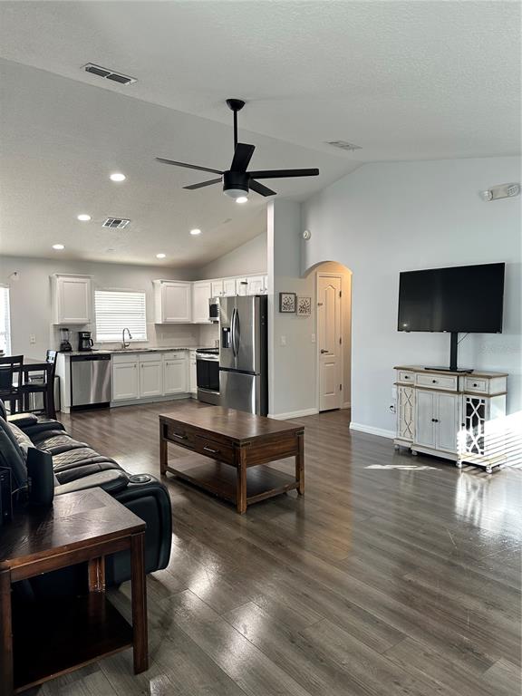 1838 Royal Ridge Drive Davenport, FL 33896 - Photo 15 of 29