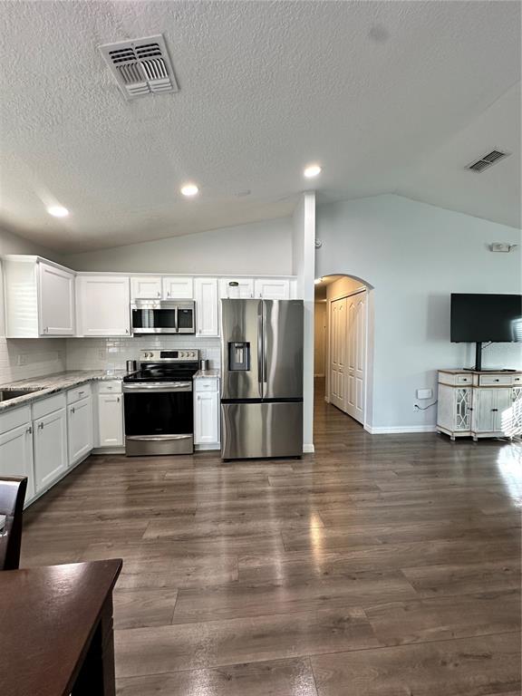 1838 Royal Ridge Drive Davenport, FL 33896 - Photo 18 of 29