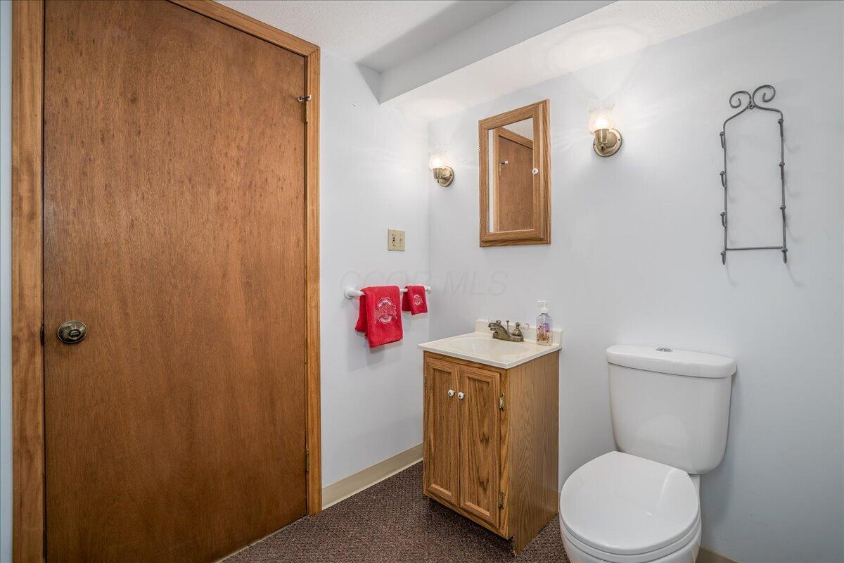 1800 Ginder Road Northwest Lancaster, OH 43130 - Photo 37 of 50