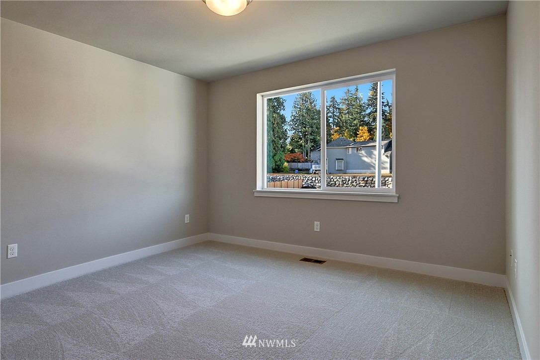 2635 236th Street Southeast Bothell, WA 98021 - Photo 11 of 21