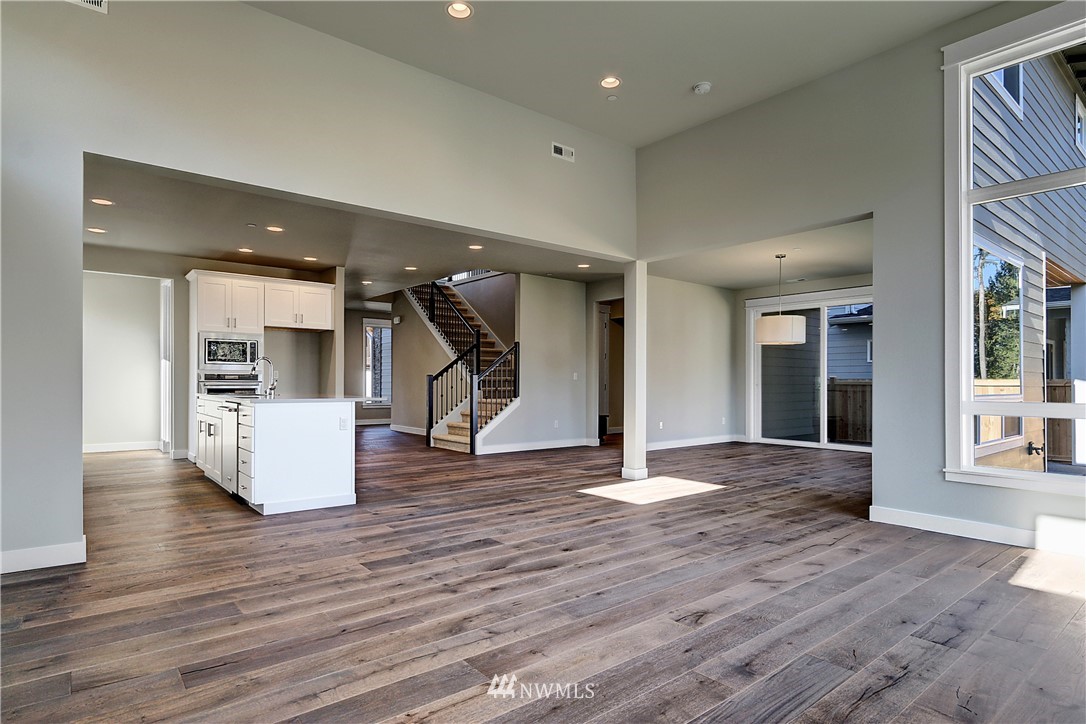 2635 236th Street Southeast Bothell, WA 98021 - Photo 6 of 21
