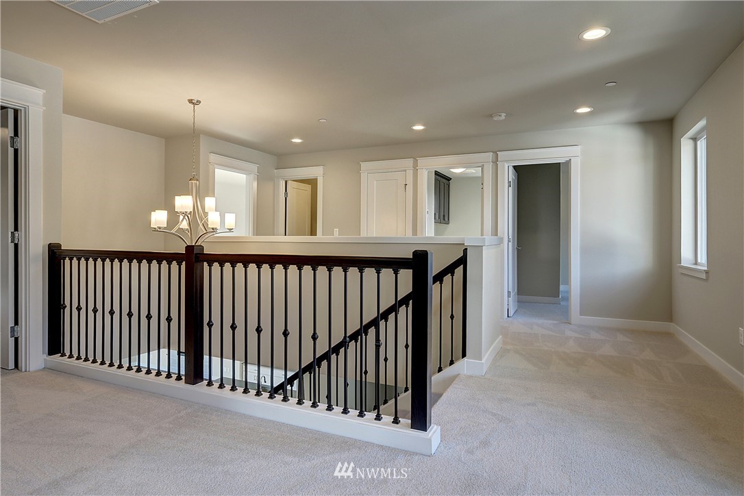 2635 236th Street Southeast Bothell, WA 98021 - Photo 10 of 21