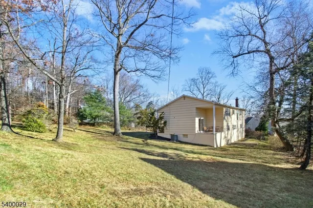 $749,900 | 355 Ackerman Avenue, Mountainside, NJ 07092