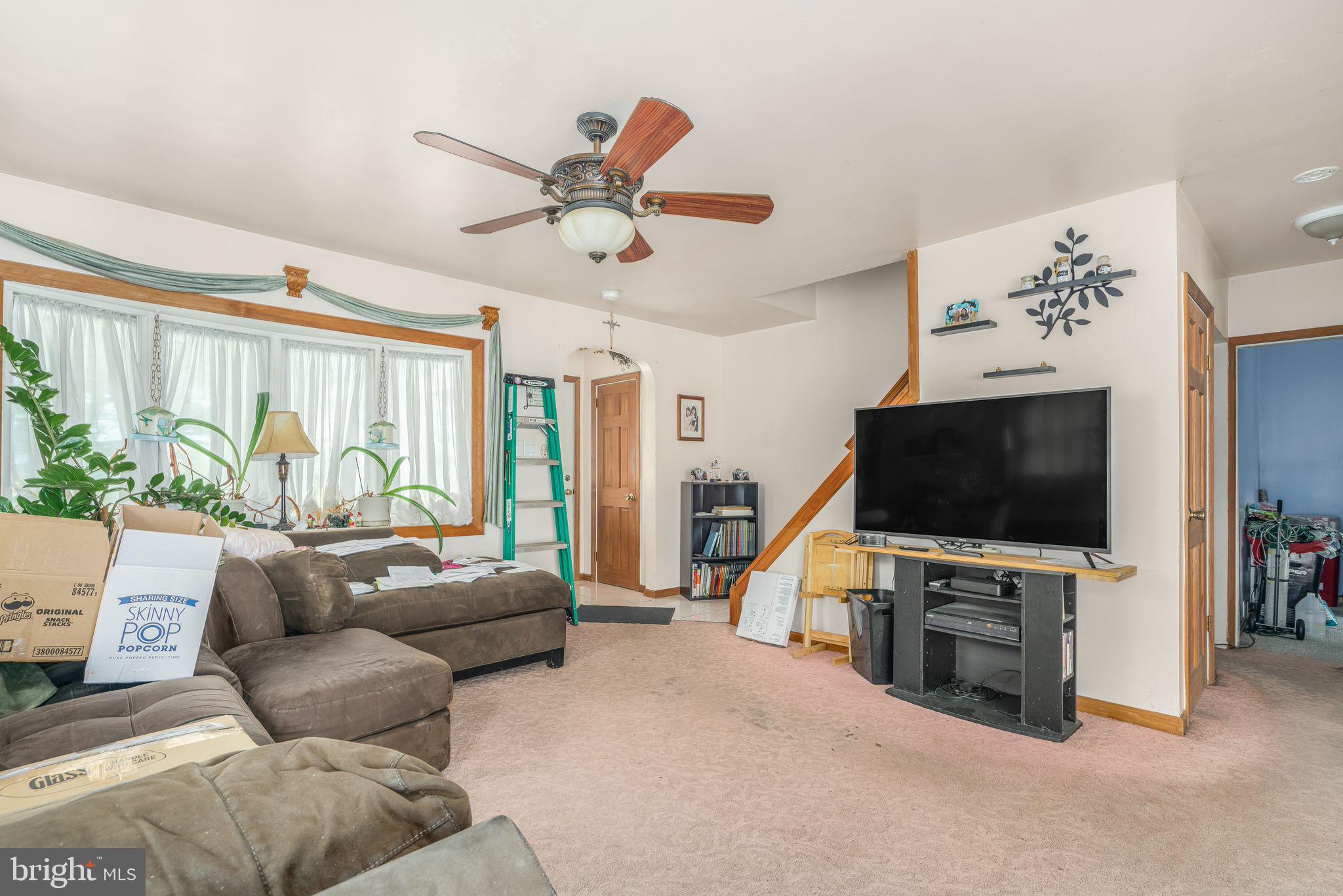 67 Harding Avenue Runnemede, NJ 08078 - Photo 3 of 23