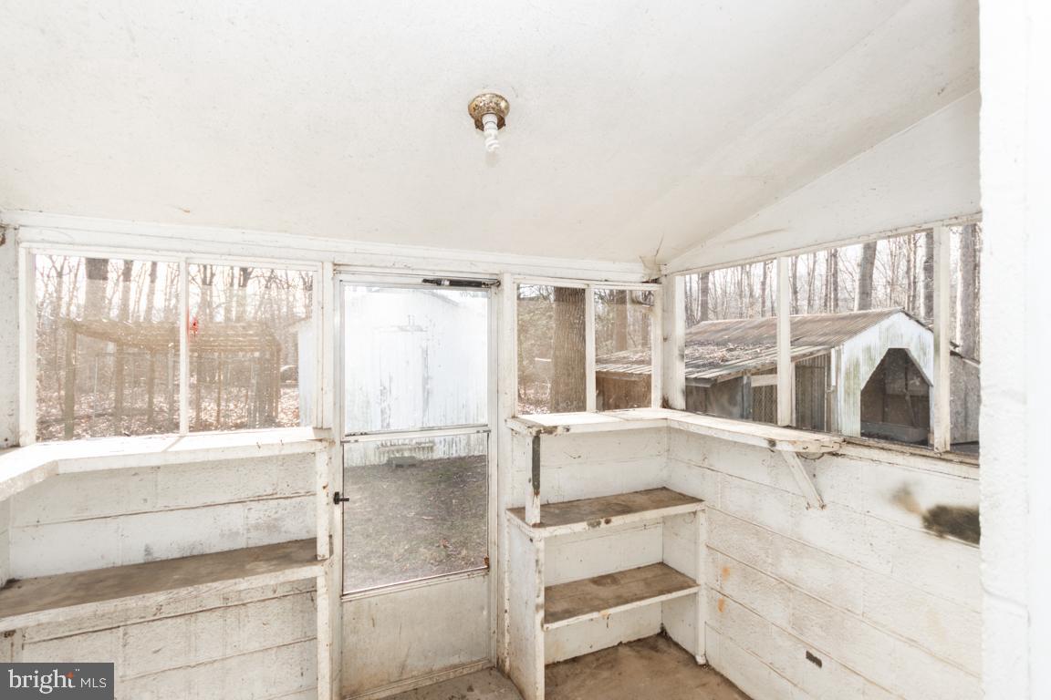 15302 Spotswood Furnace Road Fredericksburg, VA 22407 - Photo 18 of 23