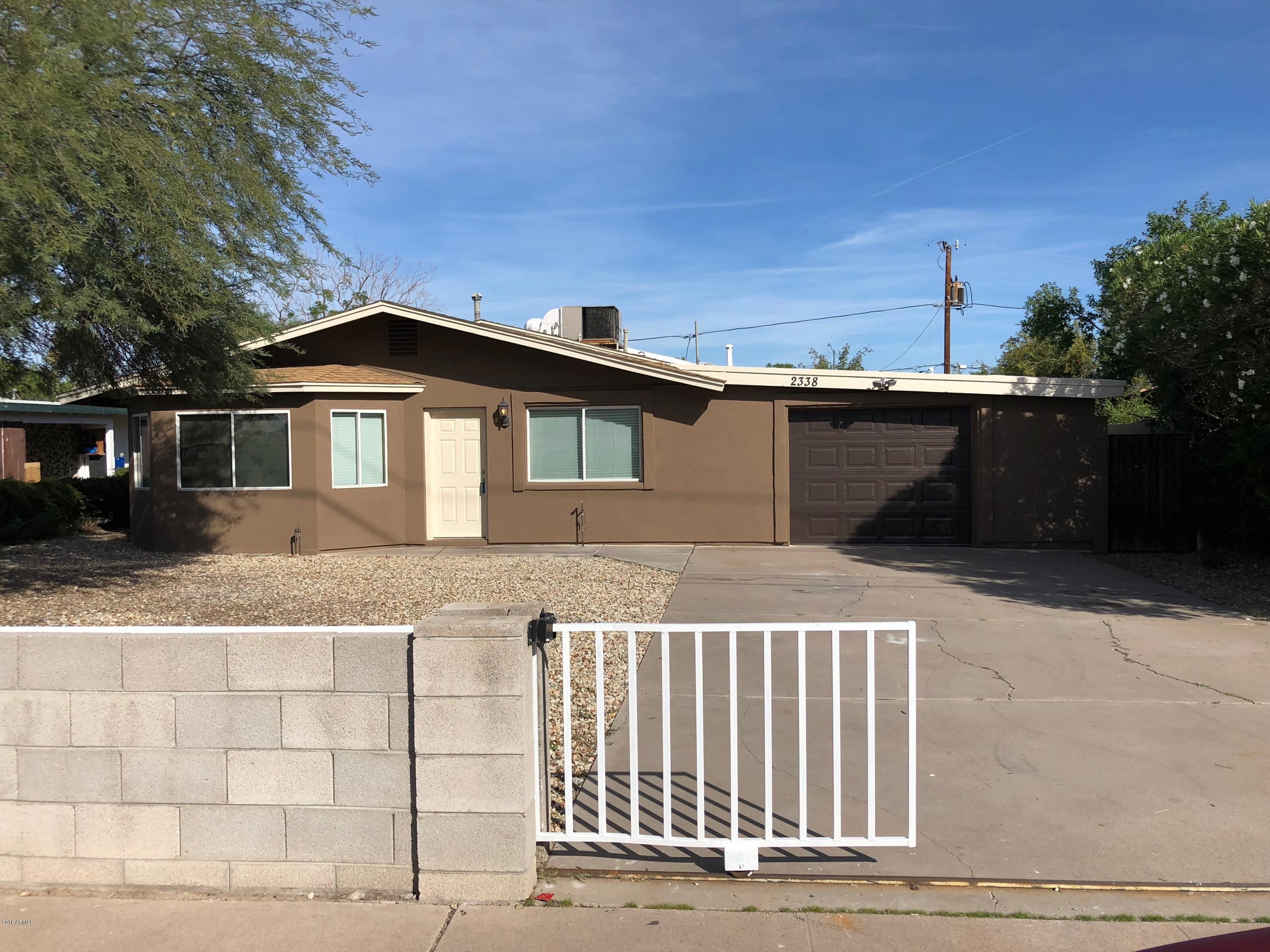 2338 West Cholla Street Phoenix, AZ 85029 - Photo 1 of 23 Pullout Gate