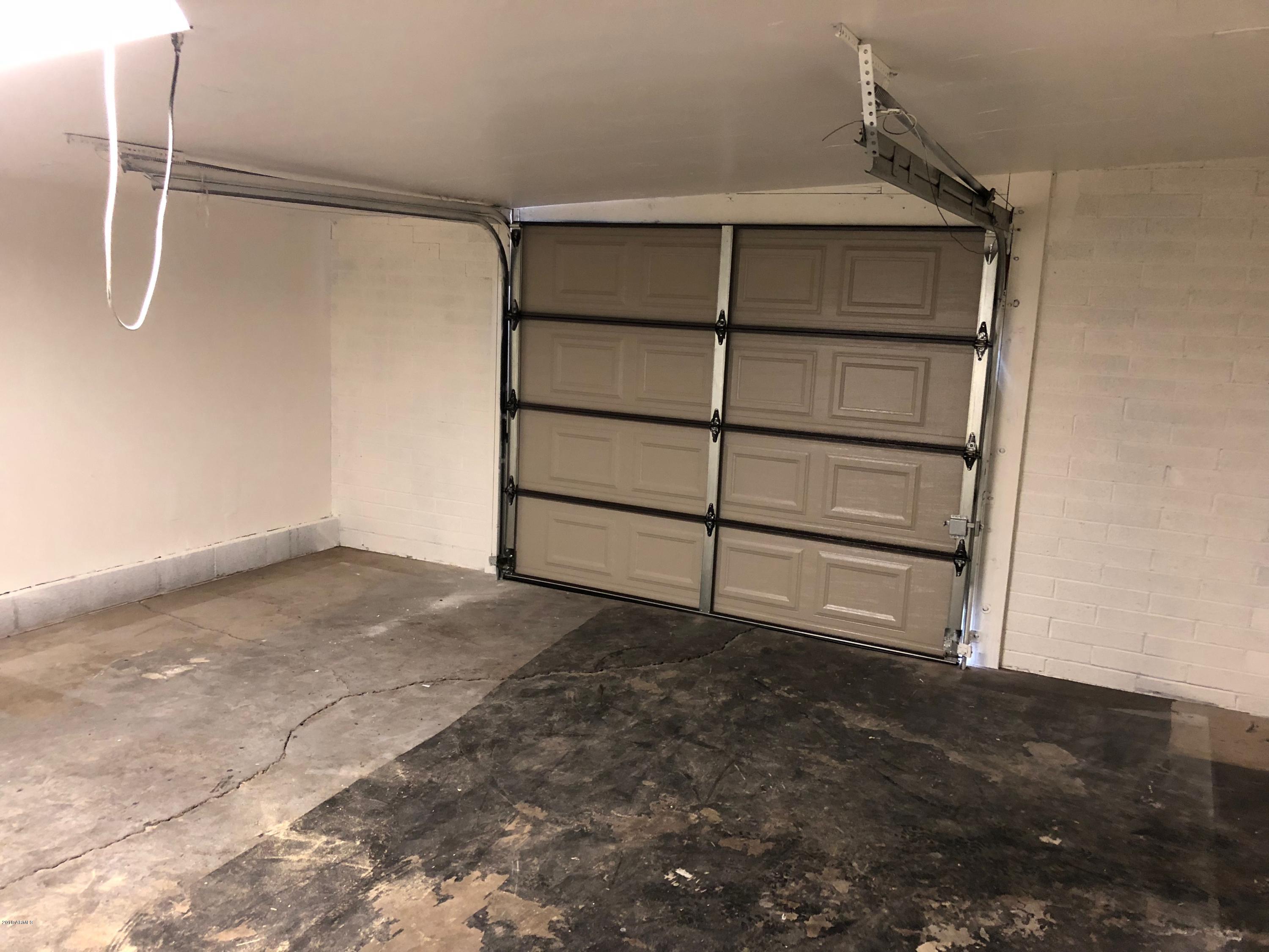 2338 West Cholla Street Phoenix, AZ 85029 - Photo 17 of 23 Garage/Workshop