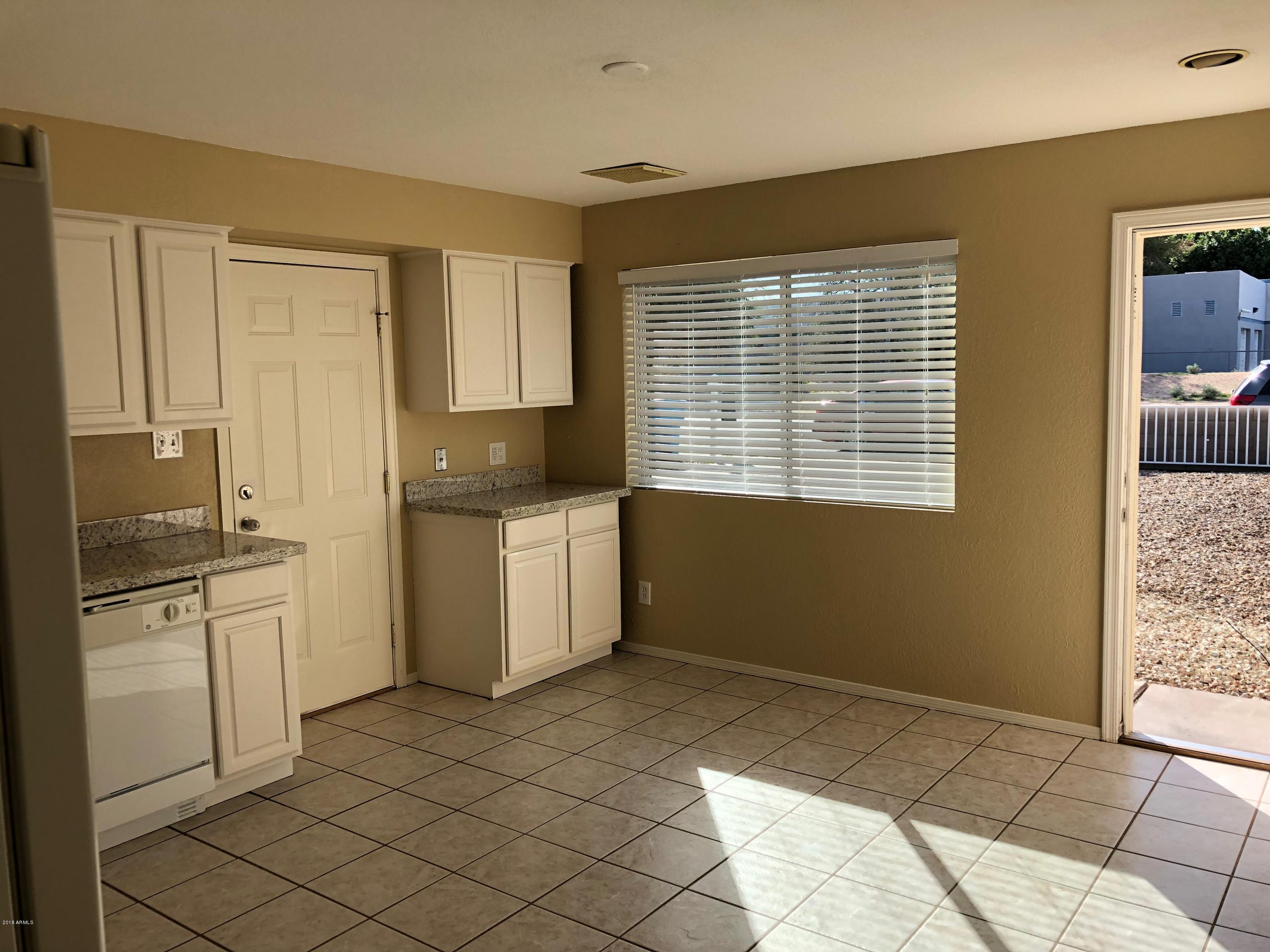2338 West Cholla Street Phoenix, AZ 85029 - Photo 7 of 23 IMG-4009