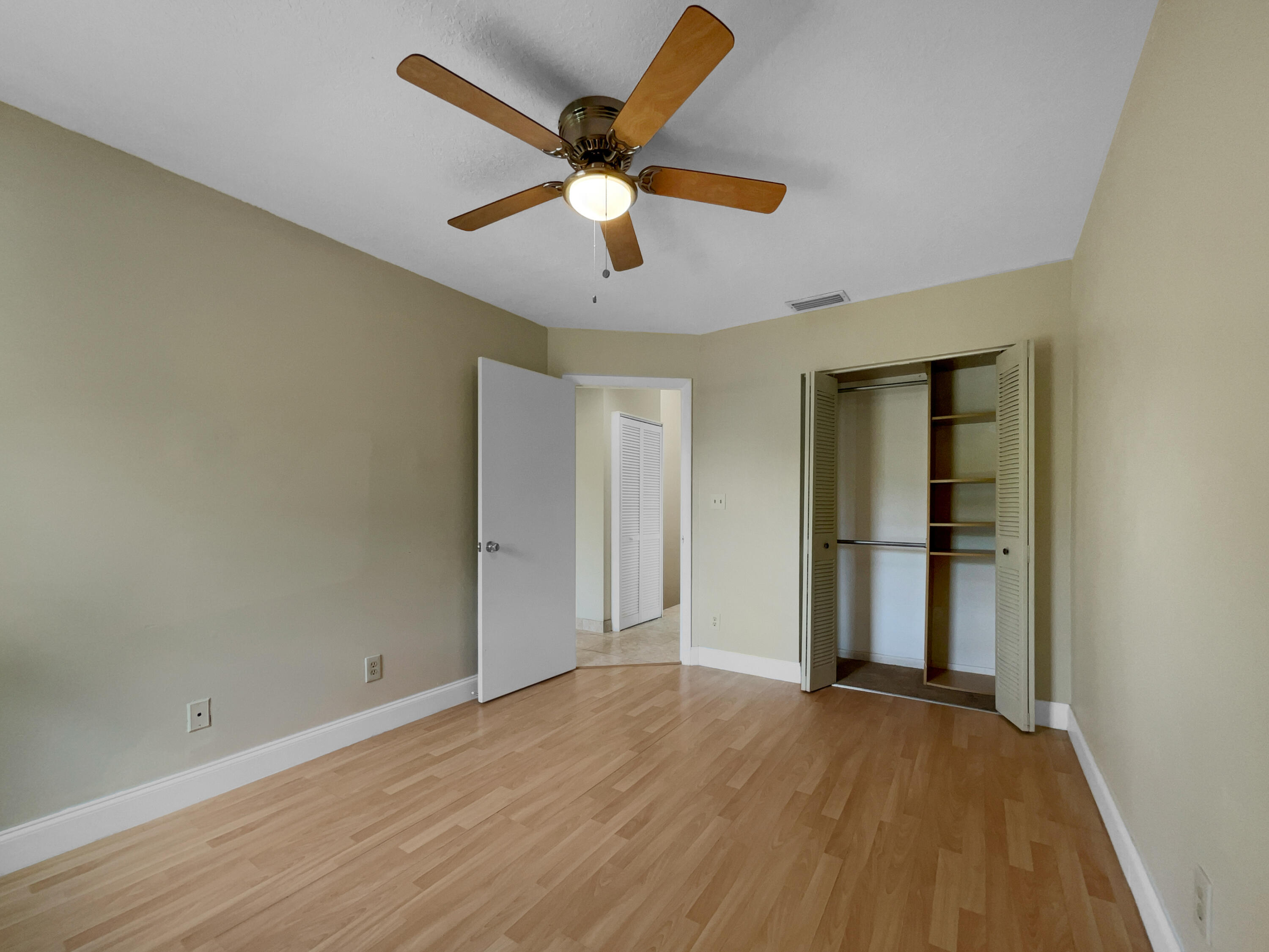 8939 Southwest 21st Court, Unit F Boca Raton, FL 33433 - Photo 3 of 27 listing_2
